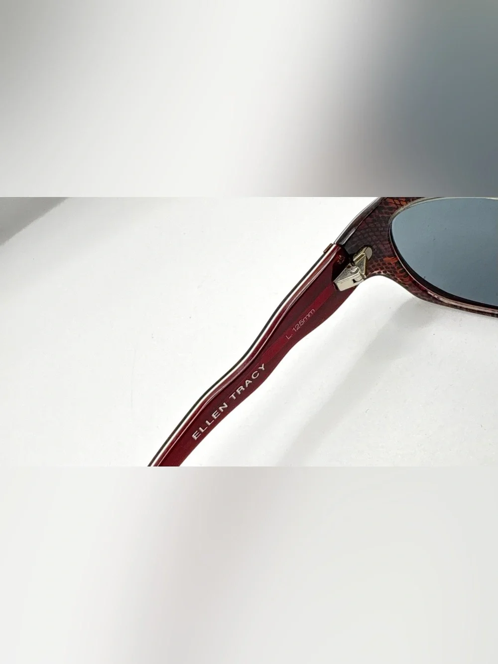 Ellen Tracy listing pair